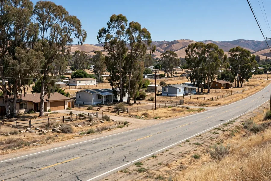 Rural homes on acreage in Homeland, CA